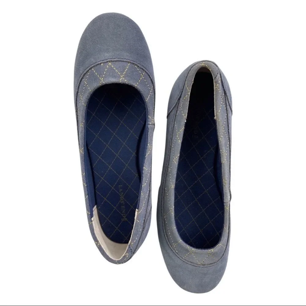 Lands End Women’s Suede Flats • Size 6M • NWOT